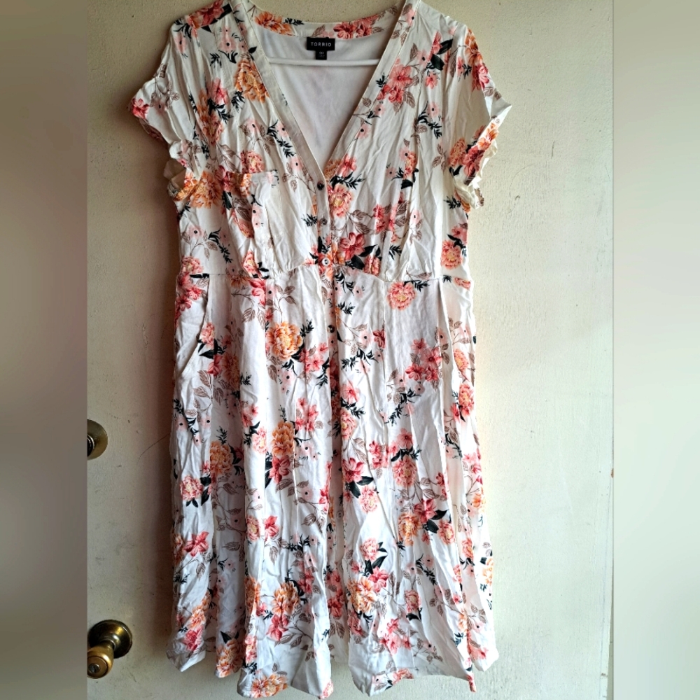 Torrid midi floral dress 00